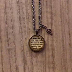 🎶 music treble clef necklace 🎶